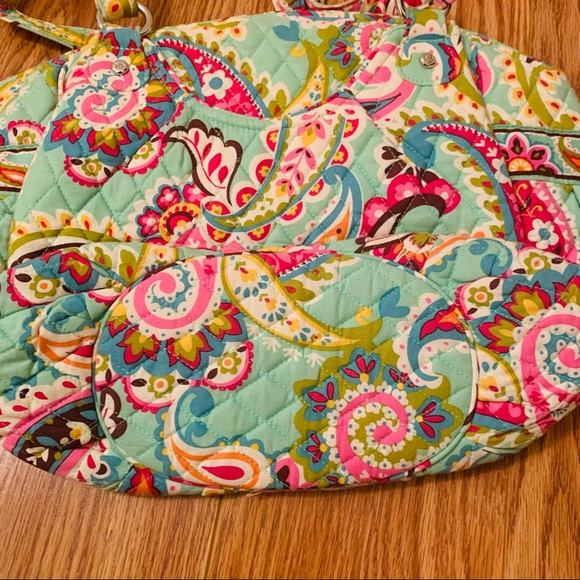 ❌SOLD❌Vera Bradley•Shoulder Purse•Tutti Frutti - Picture 3 of 13